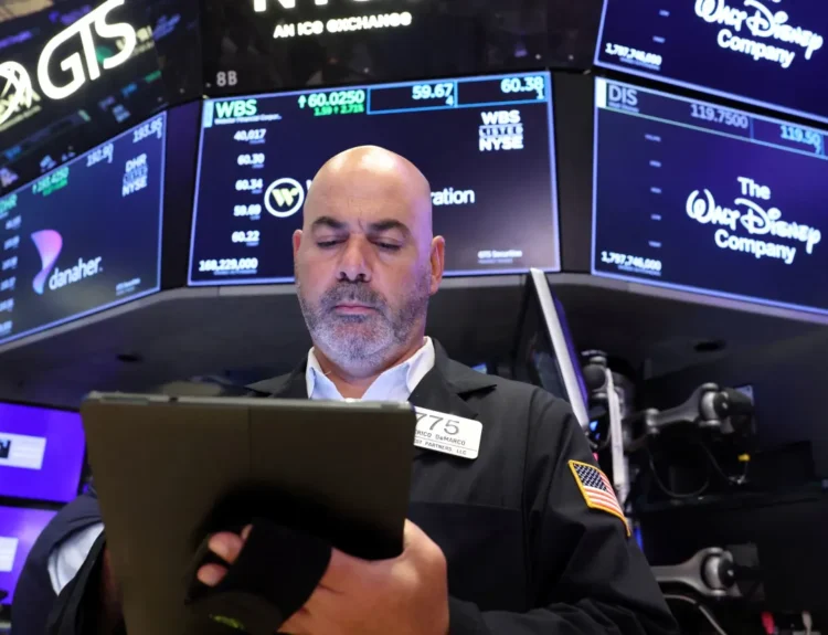 After S&P 6300 Record, Futures Edge Up; Japan Election Jitters and US Housing‑Sentiment Data in Focus